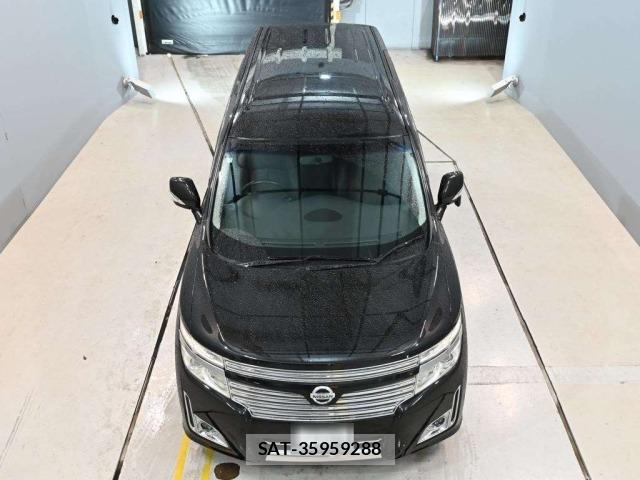 Nissan ELGRAND 2013 8908926-7