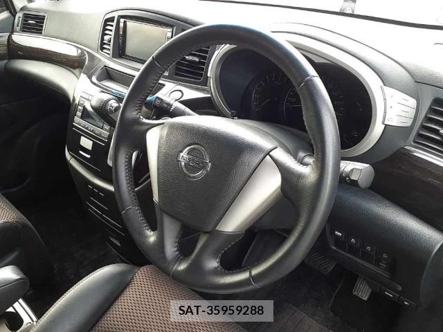 Nissan ELGRAND 2013 8908926-9