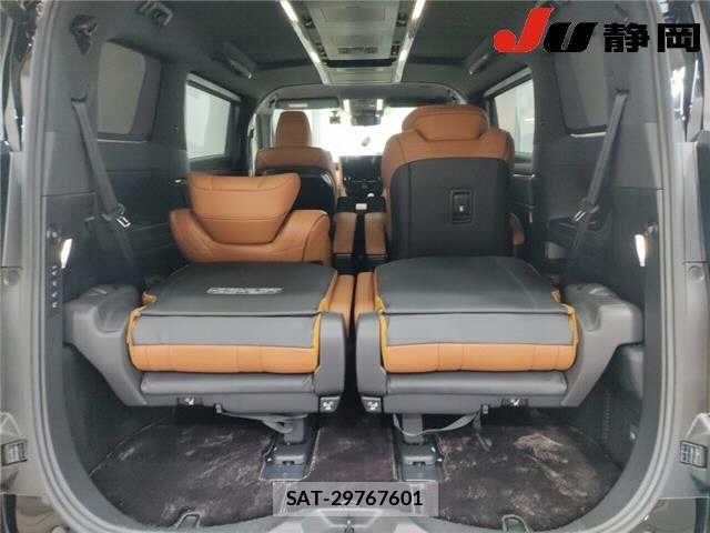 Toyota VELLFIRE 2023 8903574-9