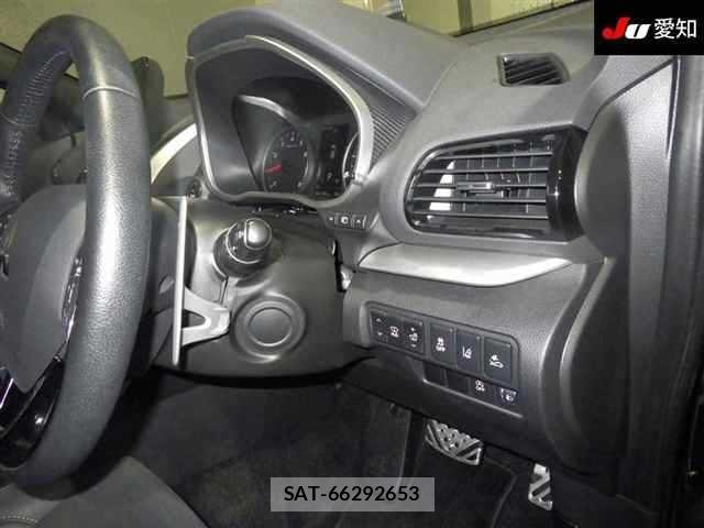 Mitsubishi ECLIPSE CROSS 2022 8864455-5