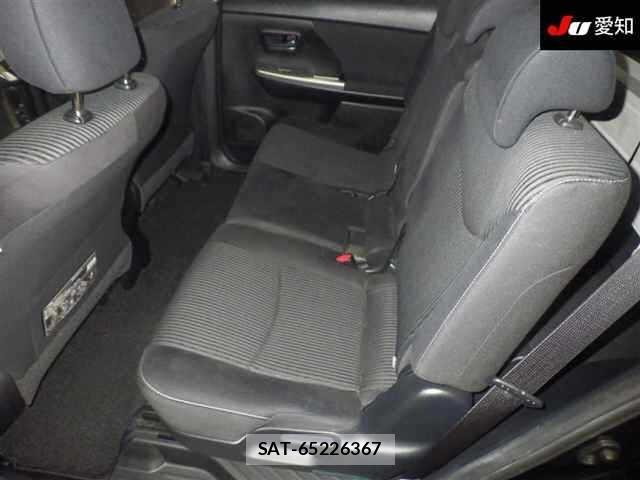 Toyota PRIUS 2016 8809553-4