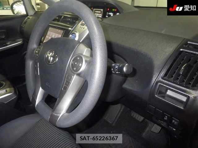 Toyota PRIUS 2016 8809553-5