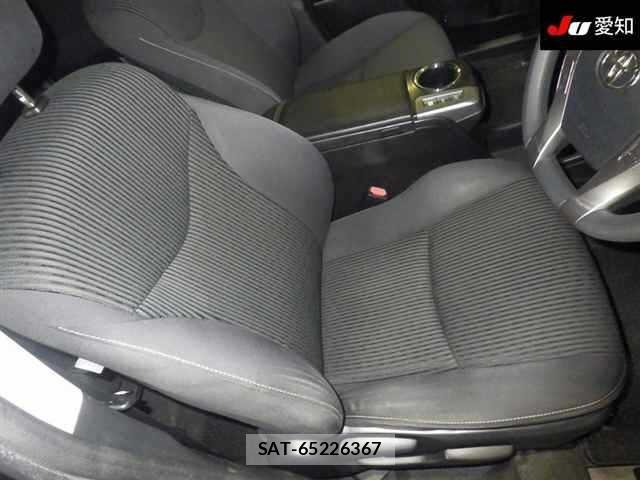 Toyota PRIUS 2016 8809553-6