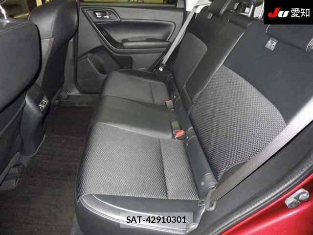 Subaru FORESTER 2016 8895980-4