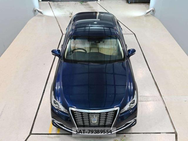 Toyota CROWN 2018 8770043-7
