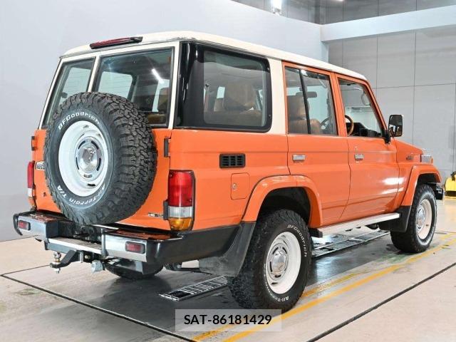 Toyota LAND CRUISER 2001 8667485-1