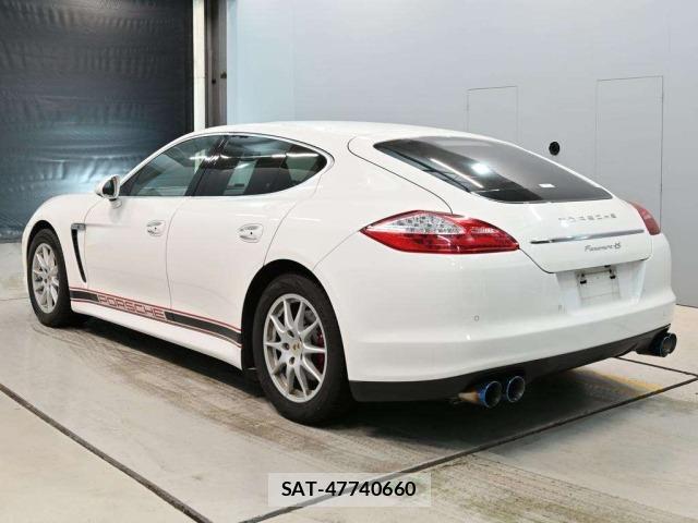 Porsche PANAMERA 2011 8809695-6
