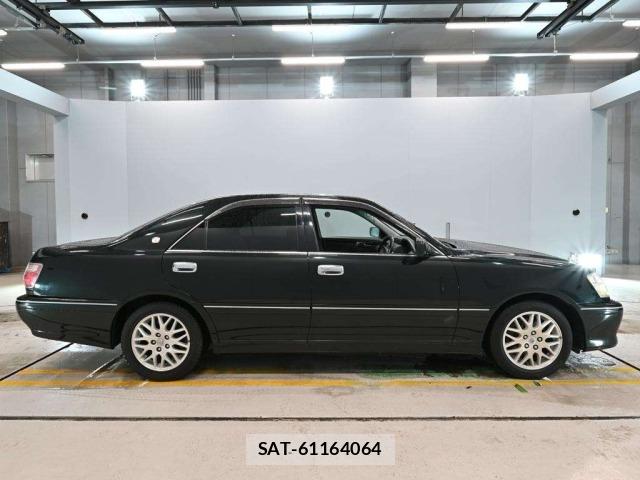 Toyota CROWN 2000 8680475-3