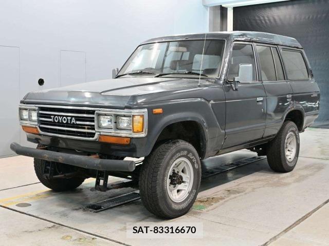 Toyota LAND CRUISER 1988 8837812-0