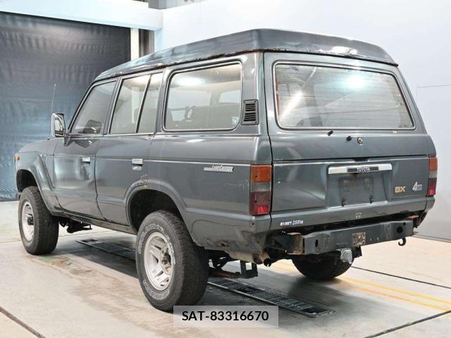 Toyota LAND CRUISER 1988 8837812-6