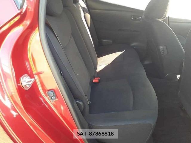 Nissan LEAF 2015 8928453-12