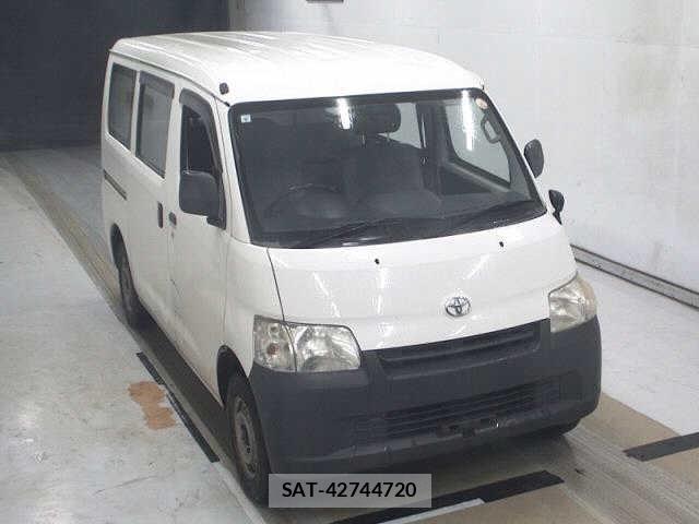 Toyota LITEACE VAN 2019 8825628-0