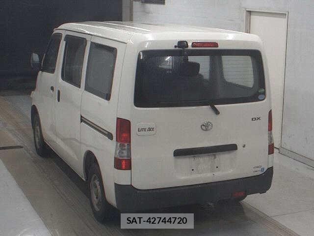 Toyota LITEACE VAN 2019 8825628-1