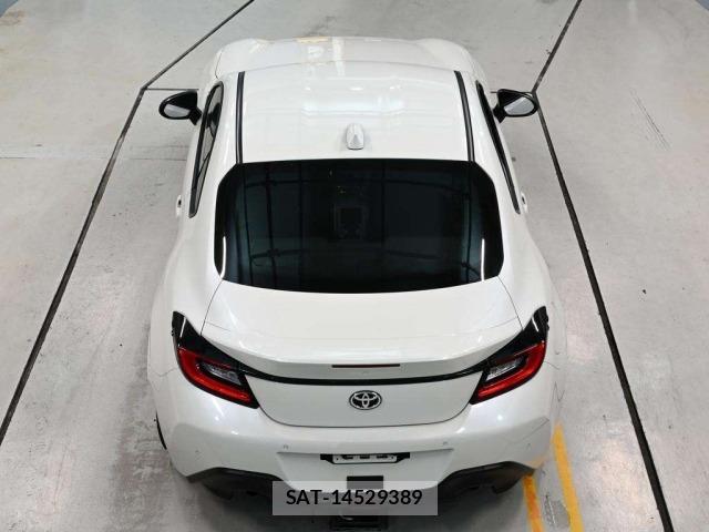 Toyota 86 2025 8890578-8