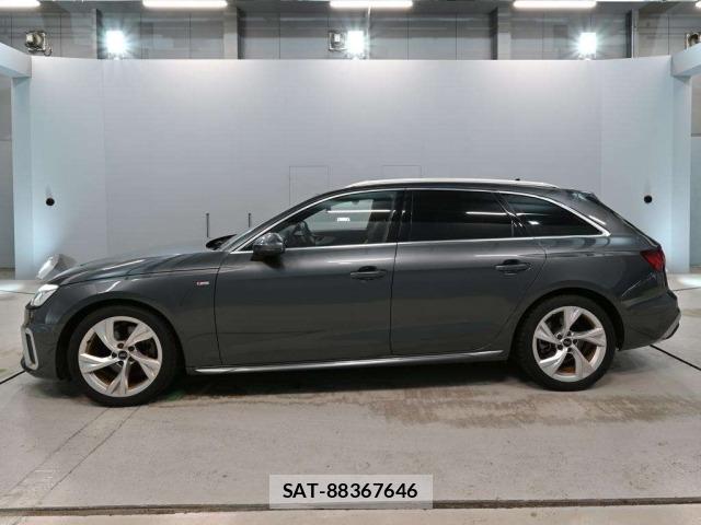 Audi A4 2021 8860553-4