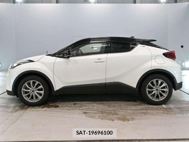 Toyota C-HR 2018 8684291-4