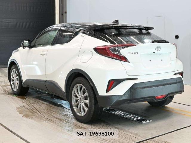 Toyota C-HR 2018 8684291-6
