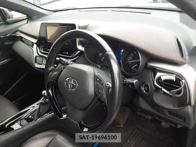 Toyota C-HR 2018 8684291-9