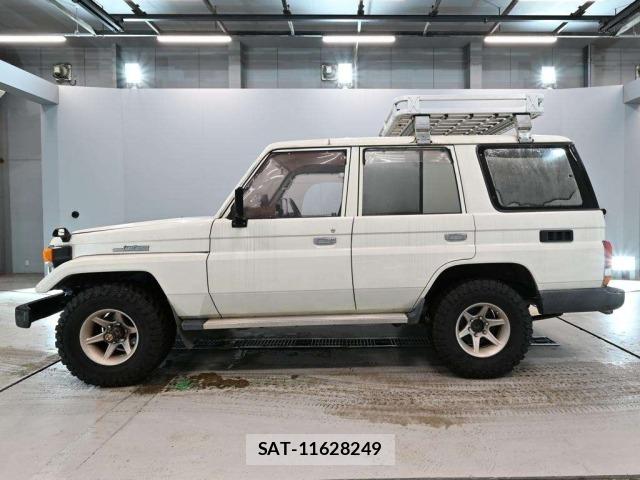 Toyota LAND CRUISER 1993 8667492-4