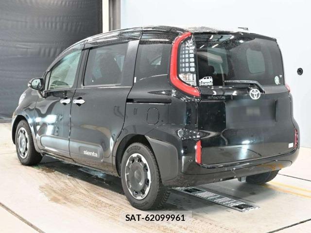Toyota SIENTA 2025 8672453-6