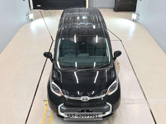 Toyota SIENTA 2025 8672453-7