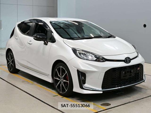 Toyota AQUA 2024 8763121-5