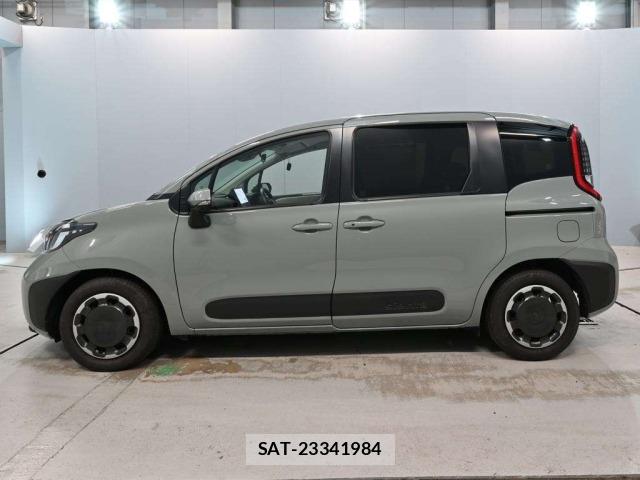 Toyota SIENTA 2023 8902840-4