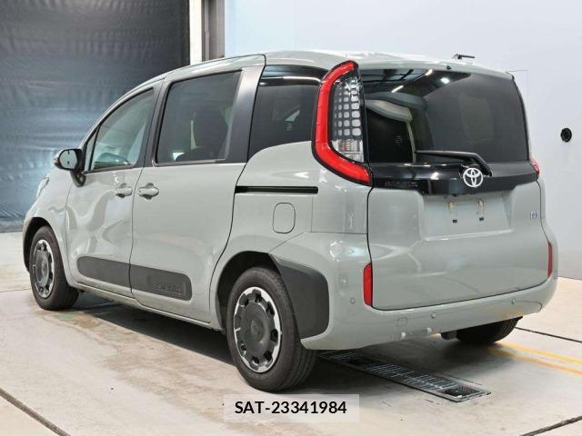 Toyota SIENTA 2023 8902840-6