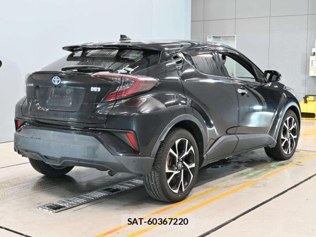 Toyota C-HR 2018 8684294-1