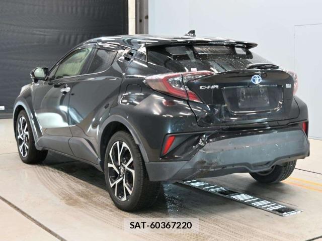 Toyota C-HR 2018 8684294-6