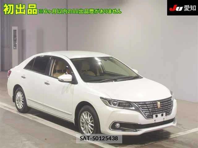 Toyota PREMIO 2017 8700758-0