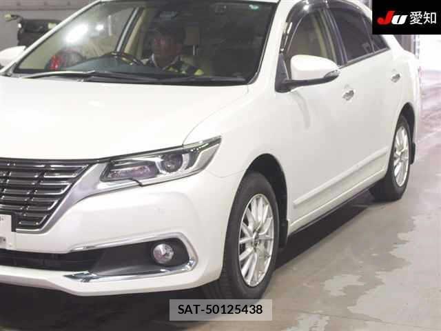 Toyota PREMIO 2017 8700758-7