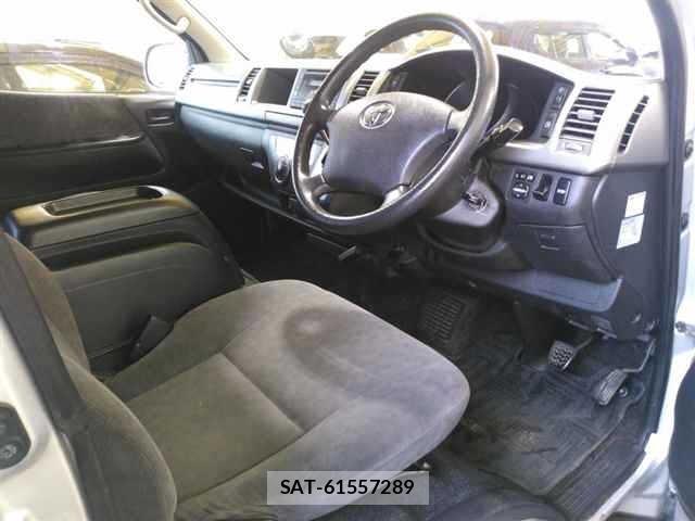 Toyota HIACE WAGON 2011 8852267-3