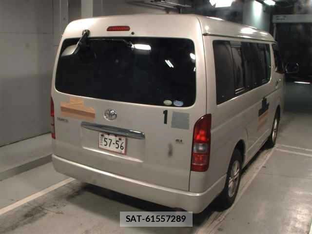 Toyota HIACE WAGON 2011 8852267-5