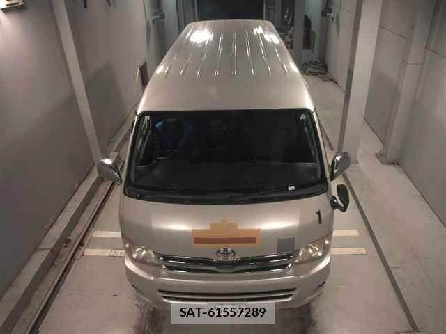 Toyota HIACE WAGON 2011 8852267-6