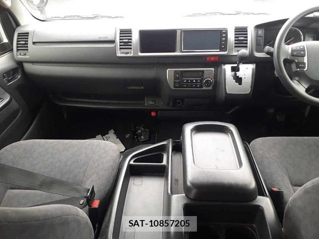 Toyota HIACE WAGON 2022 8679137-11