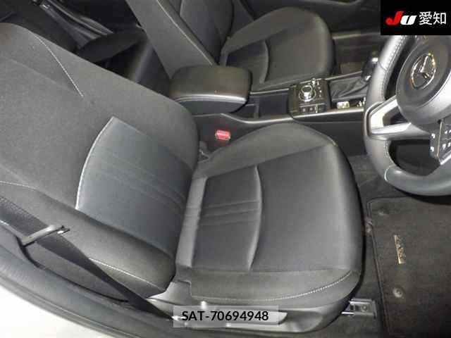 Mazda CX-3 2022 8900532-6