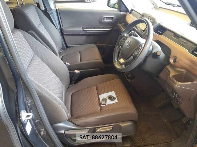Honda FREED 2023 8775259-10