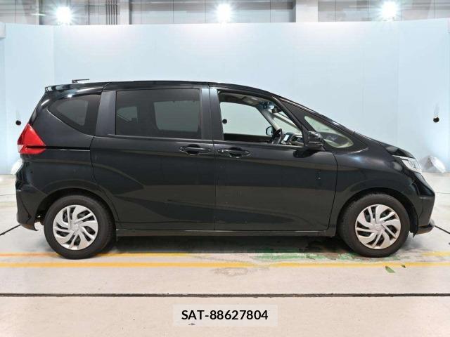 Honda FREED 2023 8775259-3