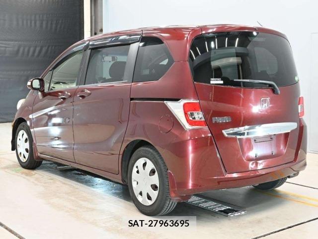 Honda FREED 2015 8683655-6