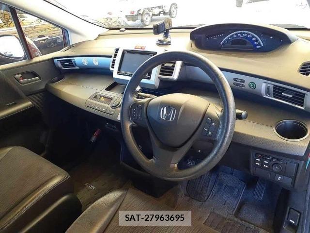 Honda FREED 2015 8683655-9
