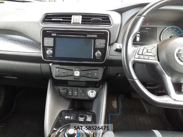 Nissan LEAF 2018 8863221-11