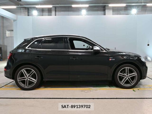 Audi SQ5 2018 8852129-3