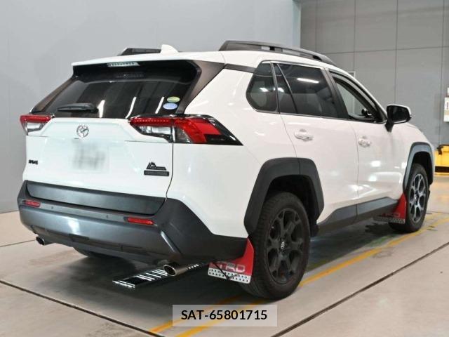 Toyota RAV4 2021 8708666-1