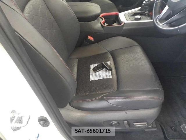 Toyota RAV4 2021 8708666-10