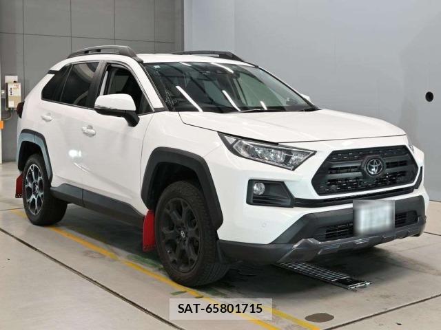 Toyota RAV4 2021 8708666-5