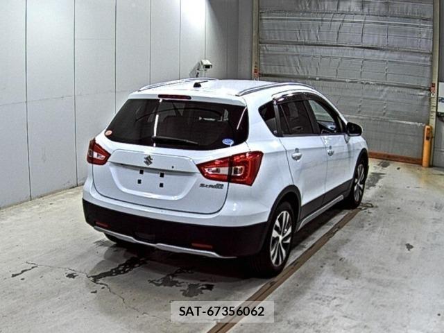 Suzuki SX4 2019 8932277-5