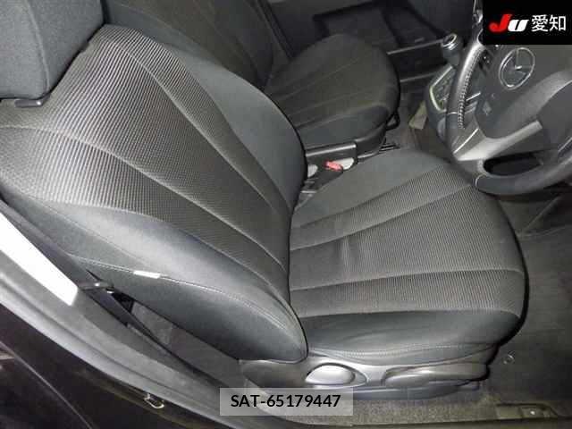 Mazda PREMACY 2013 8904123-6