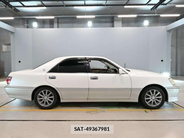 Toyota CROWN 2000 8680476-3