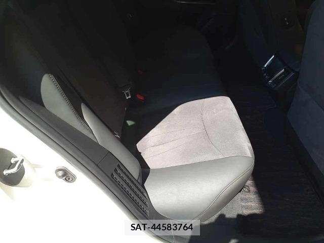 Toyota CROWN 2021 8680477-12